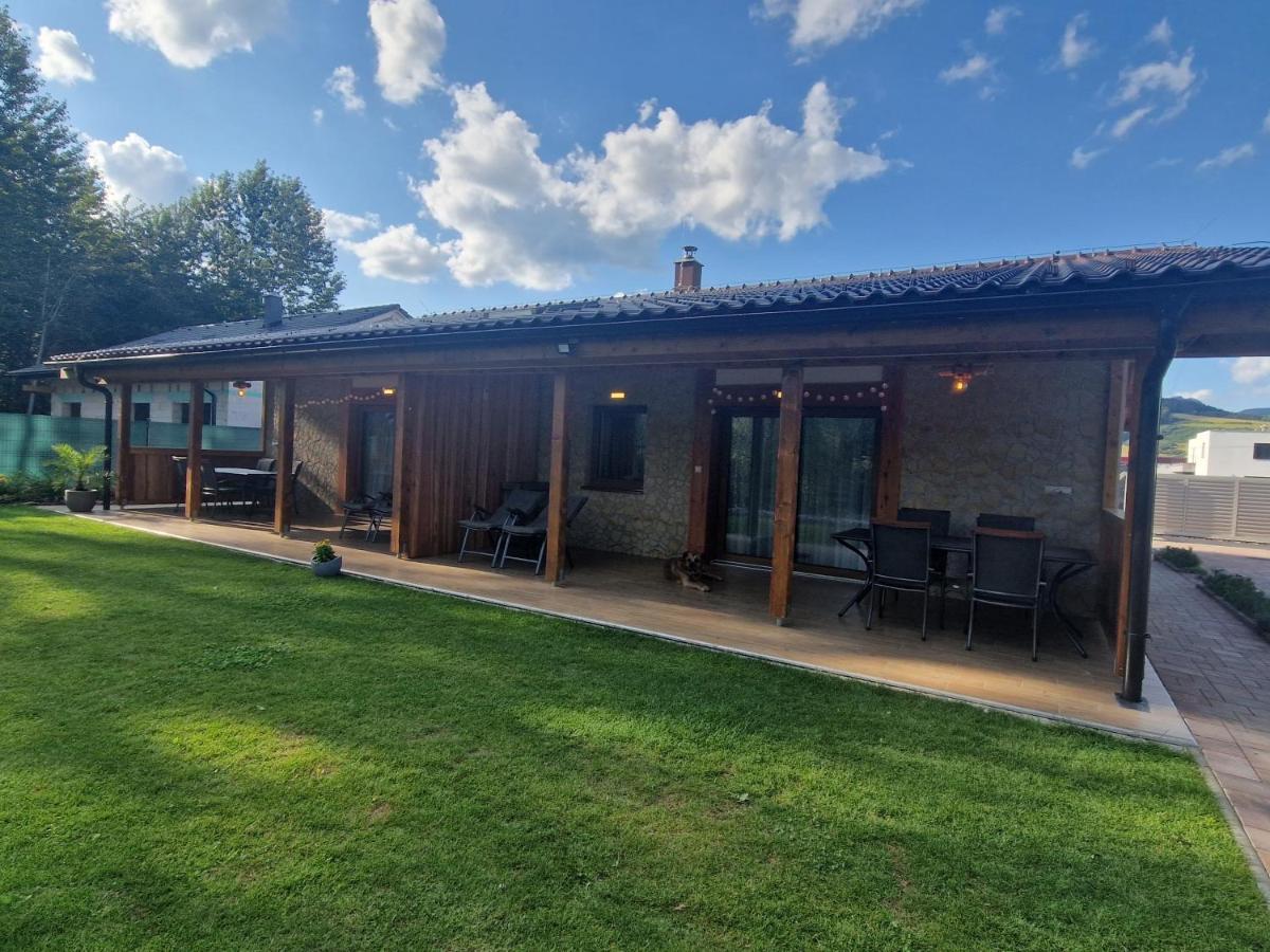 Villa Garden Bešeňová Exterior foto